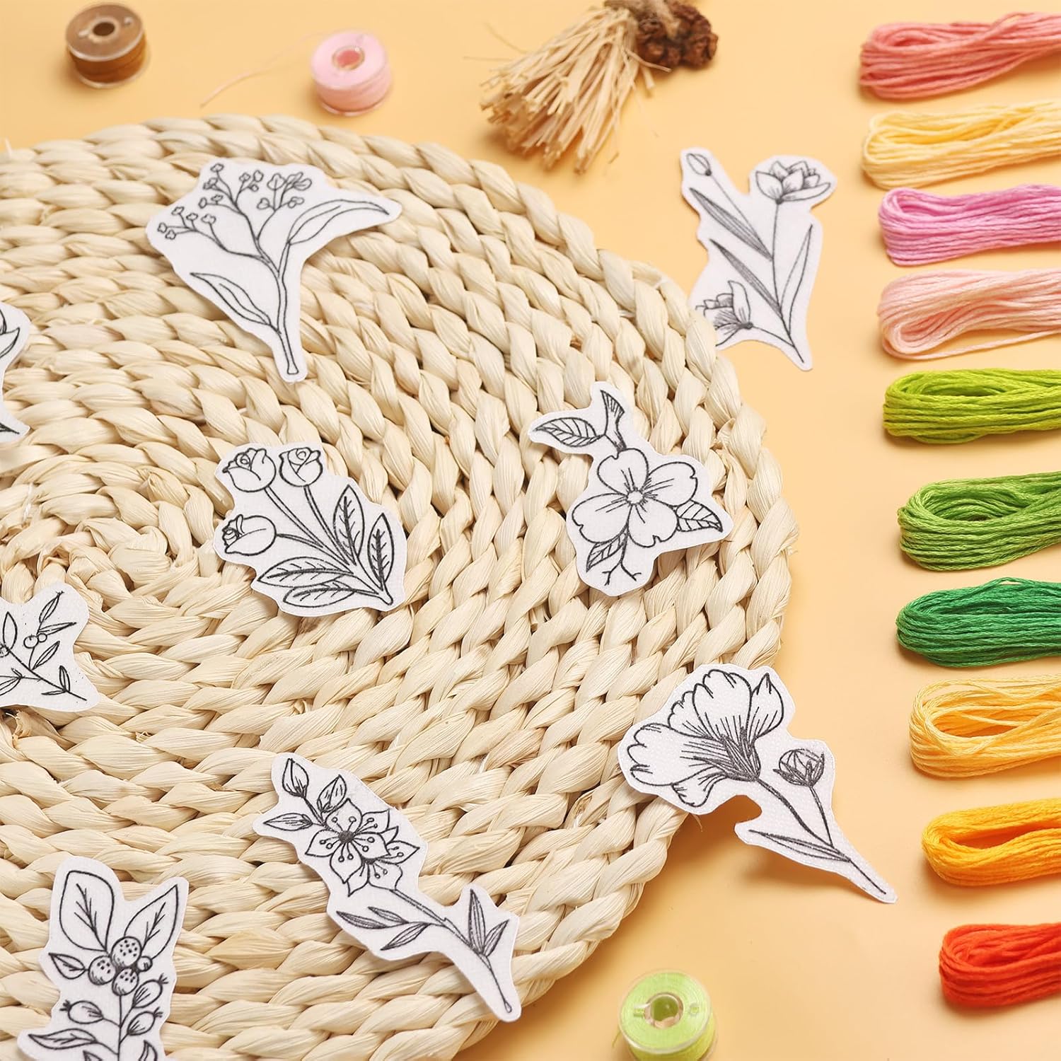 50 szt. Rozpuszczalnych w wodz – Embroidery Free Pattern recenzja i cena