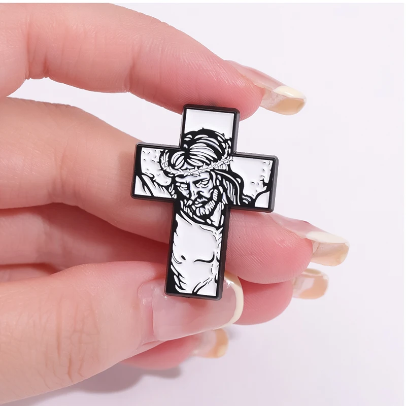 Jezus Krzyż Punk Broszka Gothi – Embroidery Jesus recenzja i cena
