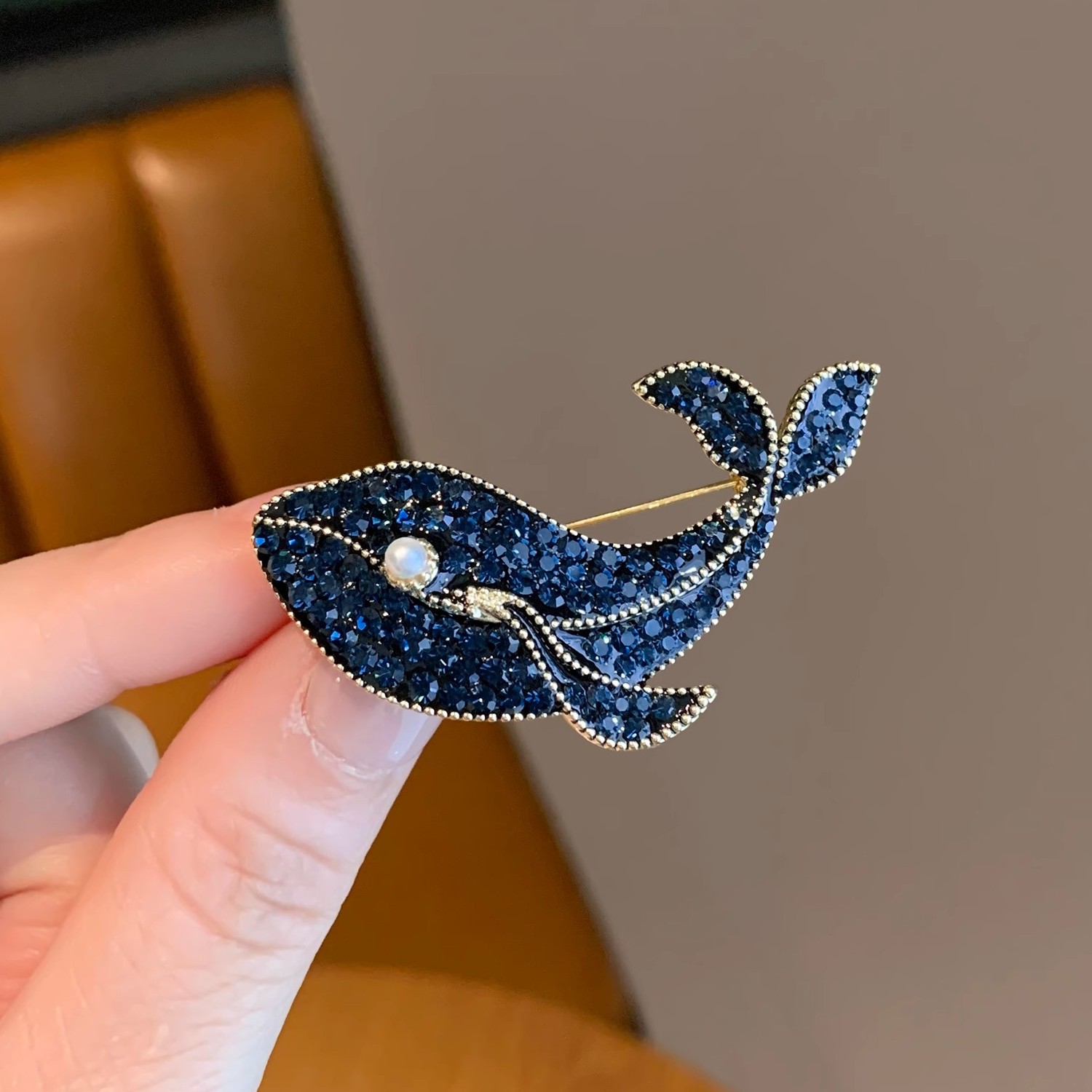 Koreańska moda kreatywny niebi – Embroidery Whale recenzja i cena
