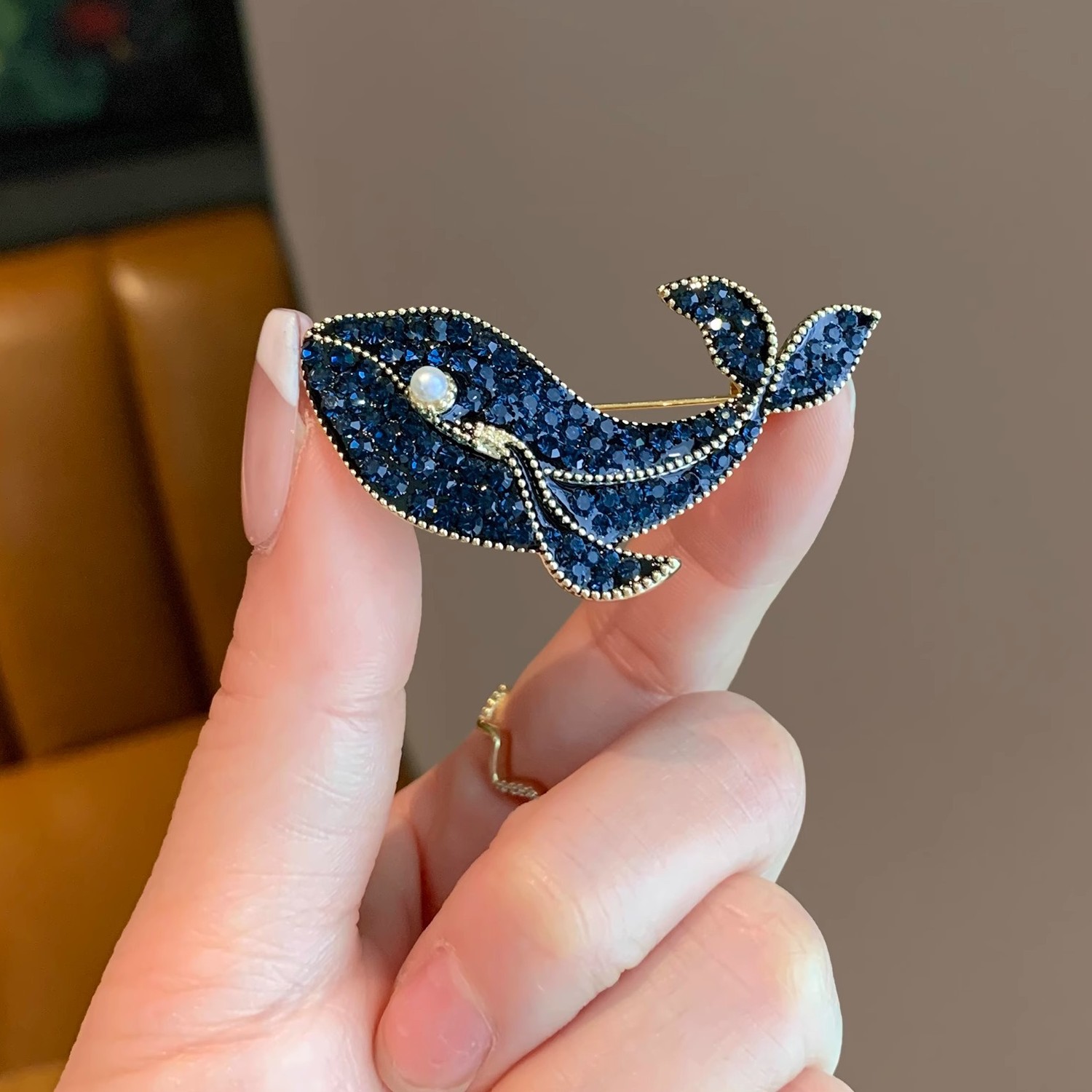 Koreańska moda kreatywny niebi – Embroidery Whale recenzja i cena