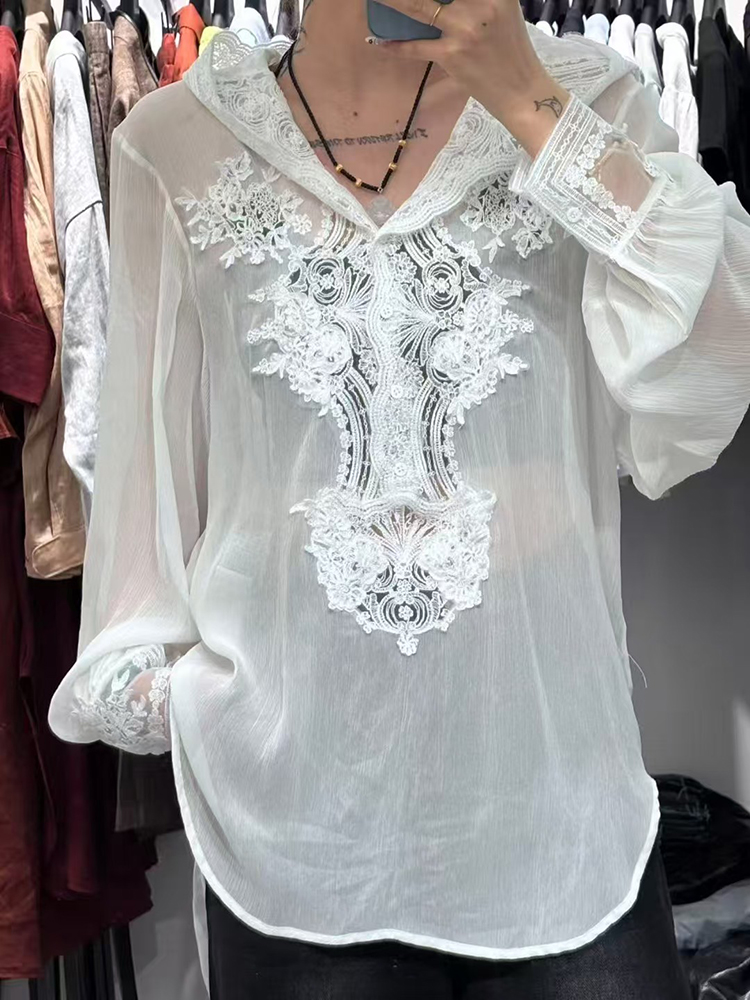 Damska bluzka jedwabna z koron – Embroidery Water recenzja i cena
