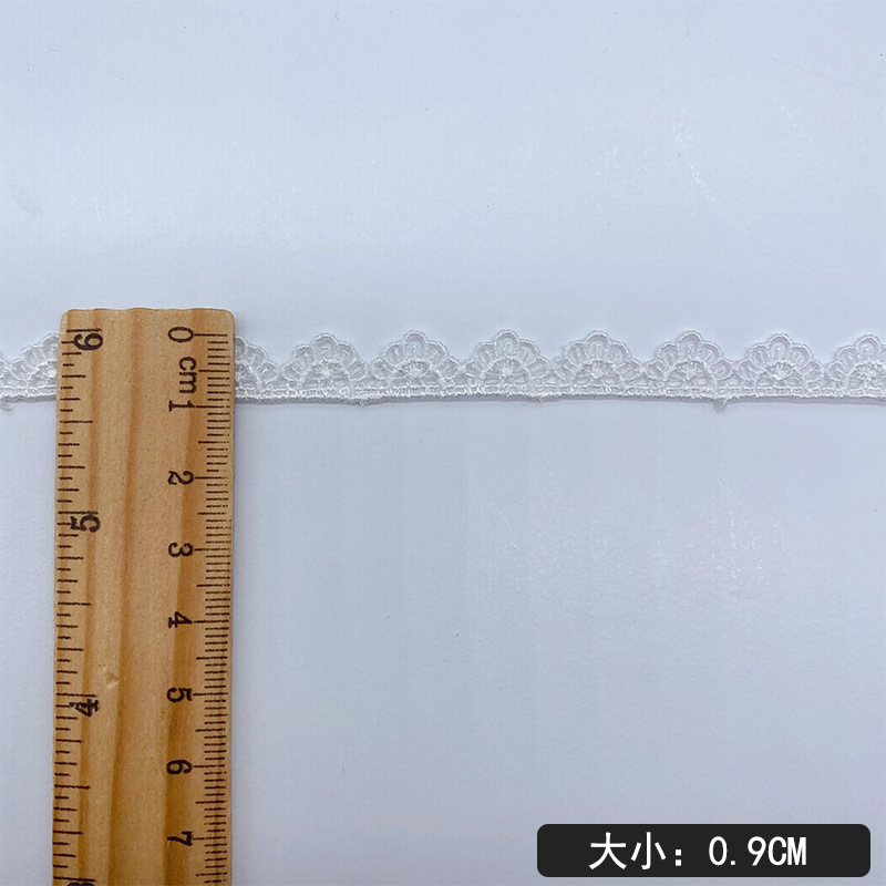 5 jardów koronki Lolita, wielo – Embroidery Water recenzja i cena